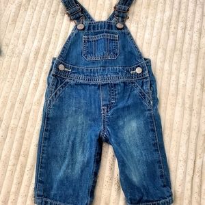 Overalls size 3-6 months